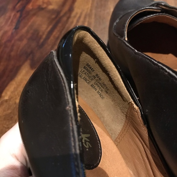 Clarks brown leather oxford heel size 8.5 - Picture 4 of 4